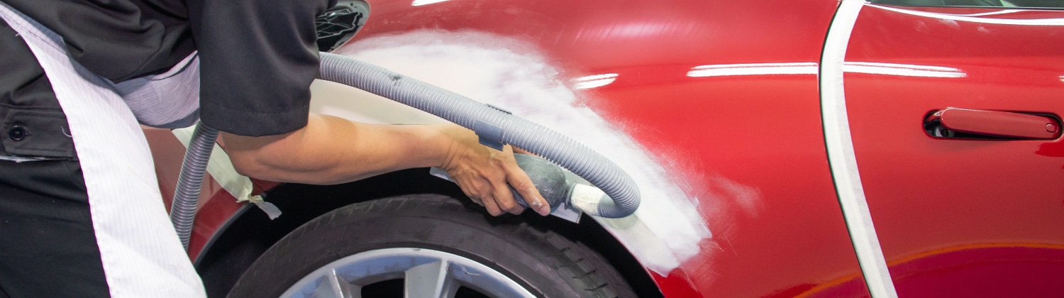 Car auto body shop in North York at R&S Auto for dent repair, collision repair, paint refinishing, panel replacement, and frame adjustments.