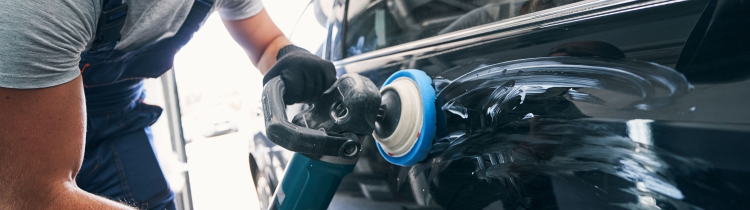 Auto body repair at R&S Auto in North York, ON for dent repair, collision repair, paint damage, bumper repairs, and vehicle restoration.